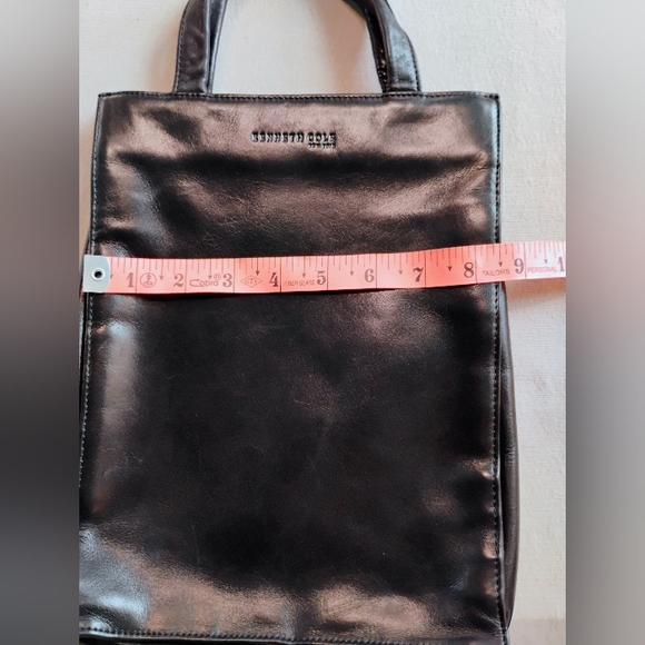 KENNETH COLE BLACK LEATHER BAG - Picture 3 of 5